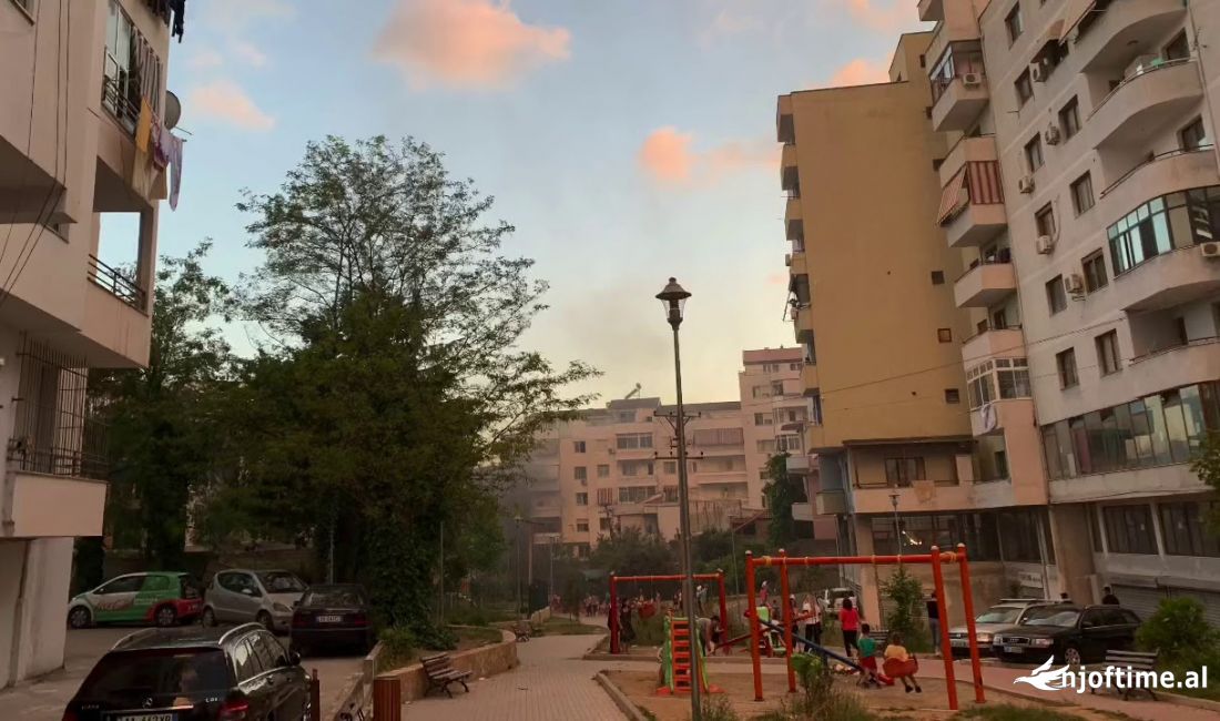 Shtepi ne shitje Apartament ne Tirane, 1+1, Mobilimi E mobiluar, Pagesa 88,000  Euro.