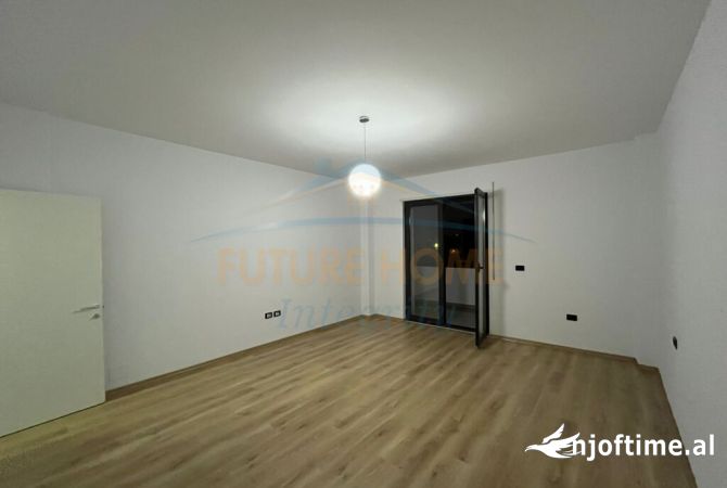 Shtepi me qera 2+1 ne Tirane - 450 Euro