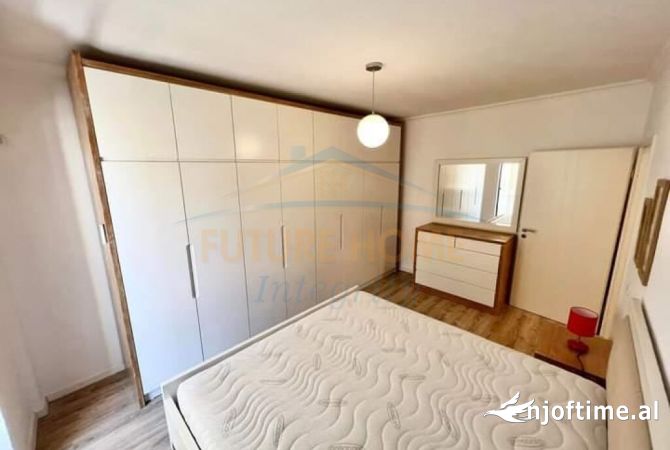 Shtepi me qera Apartament ne Tirane, 1+1, Mobilimi E mobiluar, Pagesa 500  Euro.