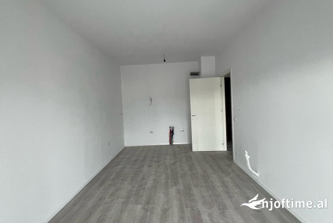 Shtepi ne shitje 1+1 ne Tirane - 125,000 Euro