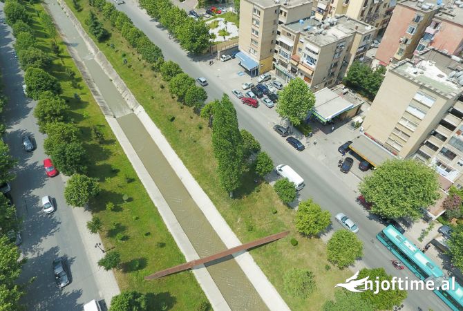 Ambient biznesi me qera 1+1 ne Tirane - 1,900 Euro