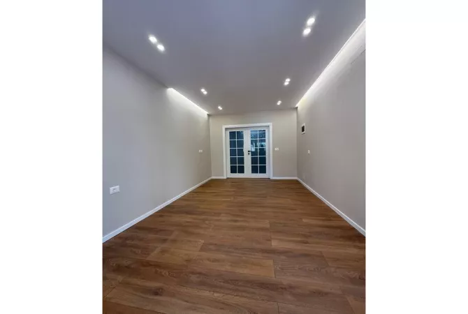 Shtepi ne shitje 1+1 ne Tirane - 120,000 Euro