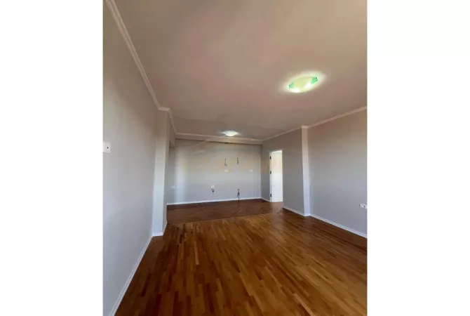House for Sale 2+1 in Tirana - 175,000 Euro