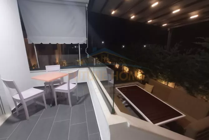 Shtepi ne shitje 1+1 ne Durres - 270,000 Euro