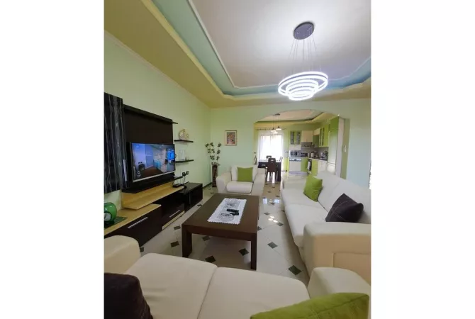 Shtepi me qera 2+1 ne Tirane - 550 Euro