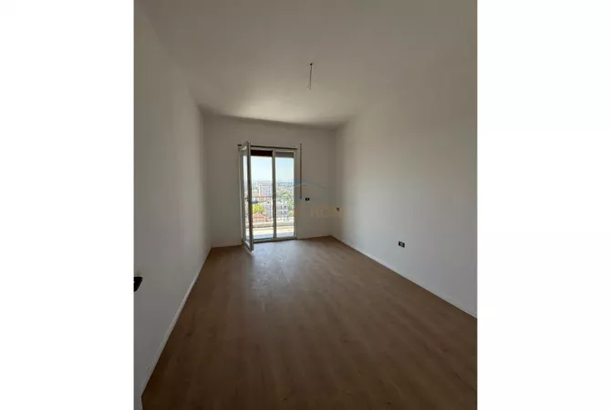 Shtepi ne shitje 2+1 ne Tirane - 96,000 Euro