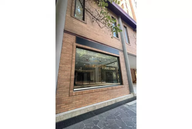Ambient biznesi me qera 1+1 ne Tirane - 3,000 Euro