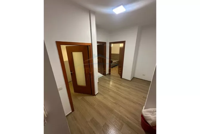 Shtepi me qera 2+1 ne Tirane - 600 Euro