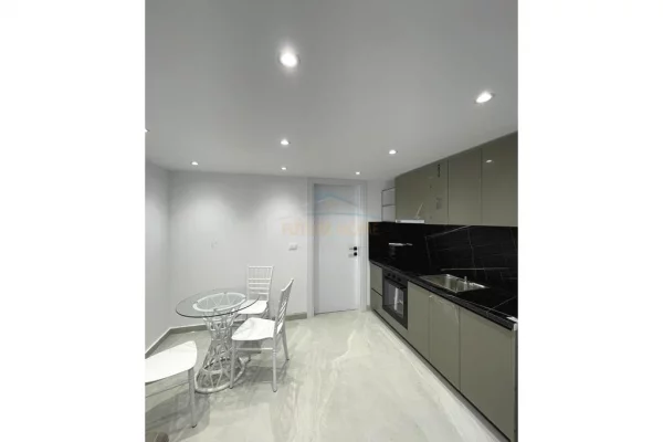 Casa in affitto 1+1 a Tirana - 450 Euro