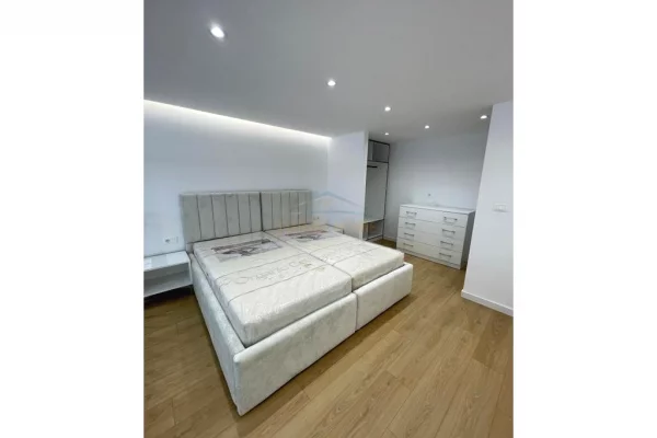 Casa in affitto 1+1 a Tirana - 450 Euro