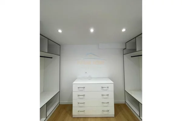 Shtepi me qera Duplex(shtepi me 2 kate) ne Tirane, 1+1, Mobilimi E mobiluar, Pagesa 450  Euro.