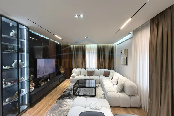 Shtepi ne shitje 3+1 ne Tirane - 250,000 Euro