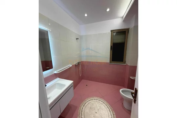 Shtepi ne shitje 1+1 ne Tirane - 118,000 Euro