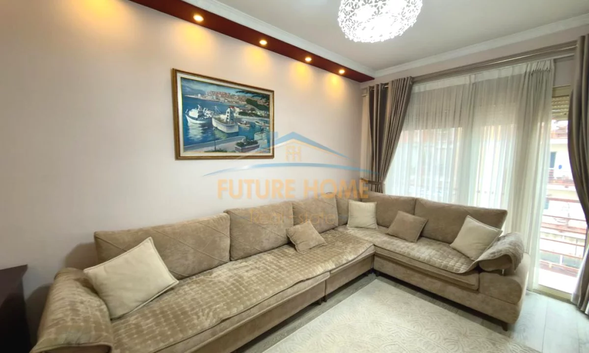 Shtepi me qera Apartament ne Tirane, 1+1, Mobilimi E mobiluar, Pagesa 600  Euro.