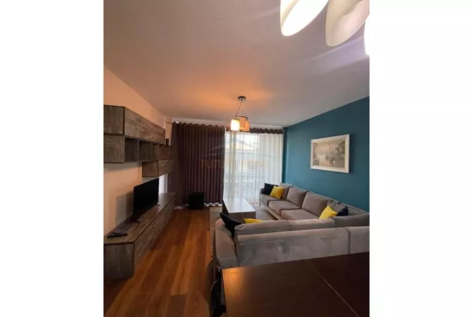 Casa in affitto 2+1 a Tirana - 800 Euro