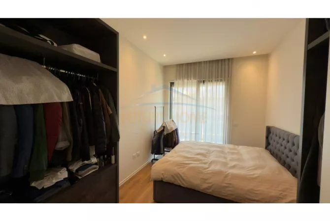 Shtepi me qera 1+1 ne Tirane - 850 Euro