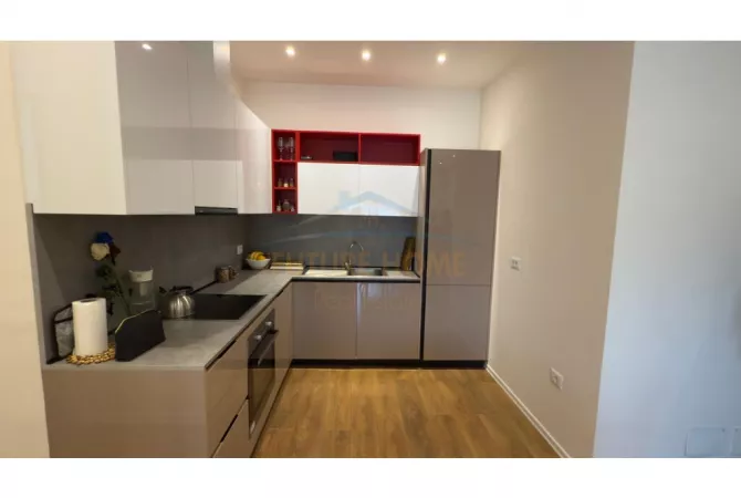 Shtepi me qera Apartament ne Tirane, 1+1, Mobilimi E mobiluar, Pagesa 850  Euro.