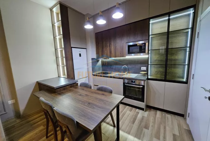 Shtepi me qera 1+1 ne Tirane - 700 Euro