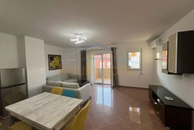 Shtepi ne shitje 2+1 ne Tirane - 189,000 Euro
