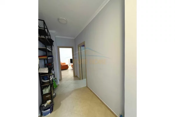 Shtepi ne shitje 2+1 ne Tirane - 270,000 Euro