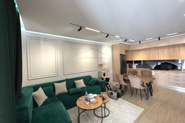 Shtepi ne shitje 2+1 ne Tirane - 235,000 Euro