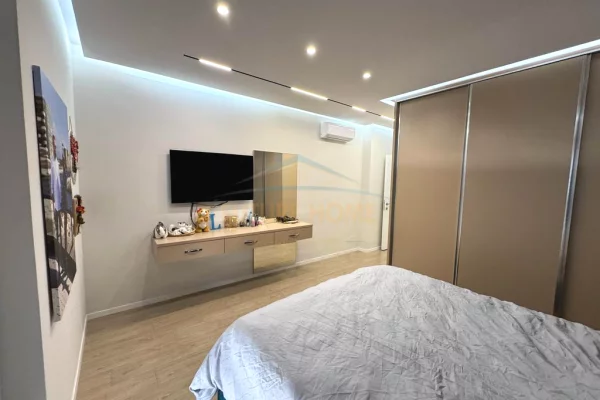 Shtepi ne shitje 2+1 ne Tirane - 235,000 Euro
