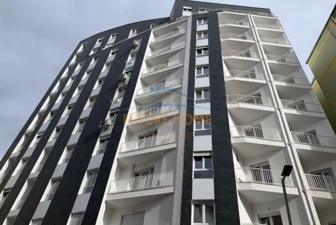 Shtepi ne shitje Apartament ne Tirane, 1+1, Mobilimi Bosh, pa mobiluar, Pagesa 170,000  Euro.