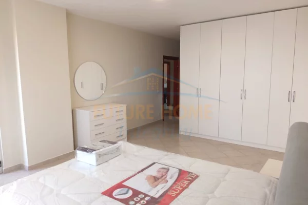 Shtepi me qera 2+1 ne Tirane - 55,000 Leke