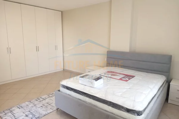 Shtepi me qera 2+1 ne Tirane - 55,000 Leke