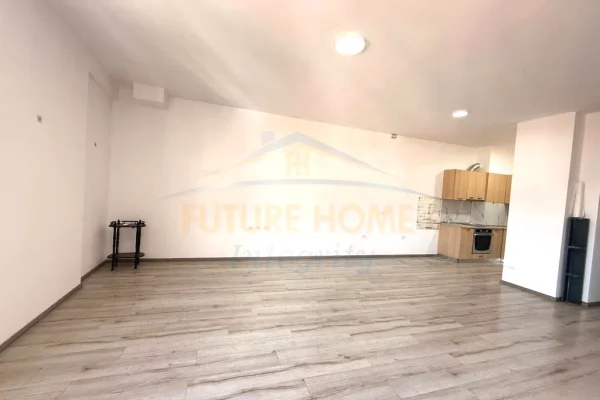 Shtepi ne shitje Apartament ne Tirane, 3+1, Mobilimi Pjeserisht e mobiluar, Pagesa 236,001  Euro.