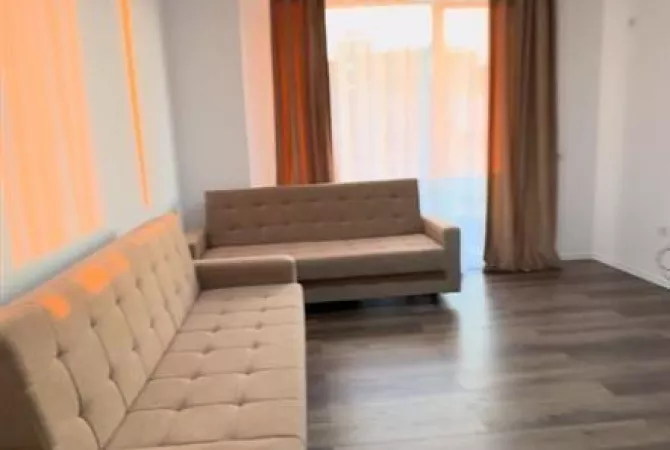 Shtepi me qera 2+1 ne Tirane - 450 Euro
