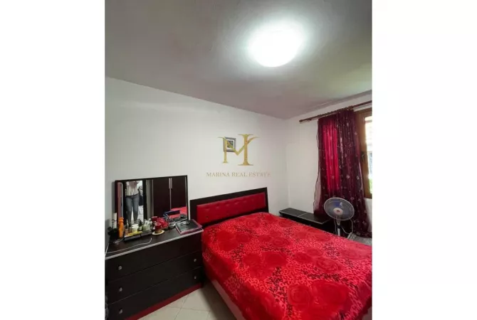 Shtepi ne shitje Apartament ne Durres, 2+1, Mobilimi E mobiluar, Pagesa 63,000  Euro.
