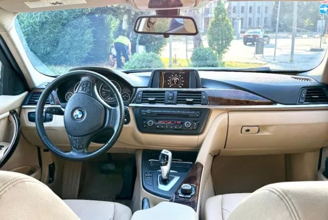 Cars for sale in Tirana - 1,000 Euro
