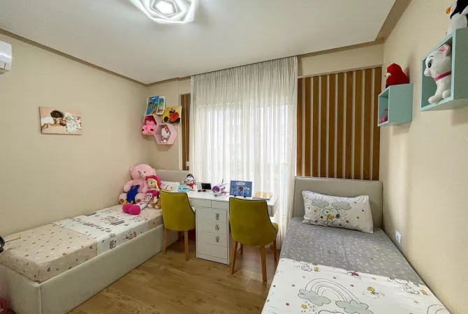 Shtepi me qera 2+1 ne Tirane - 830 Euro