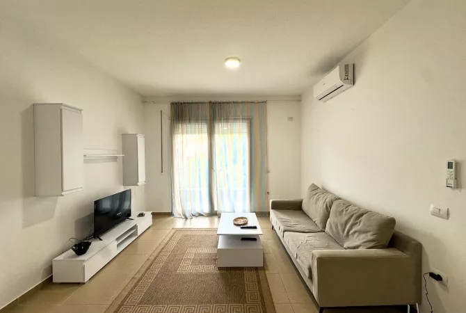 Shtepi me qera 1+1 ne Tirane - 550 Euro