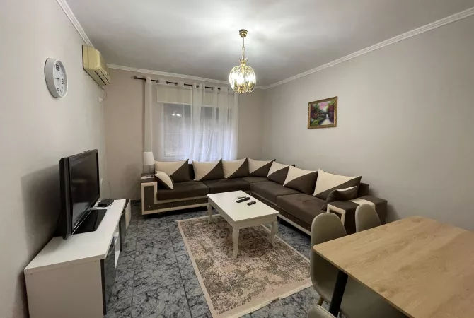 Shtepi me qera 2+1 ne Tirane - 600 Euro