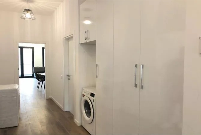 Shtepi me qera Apartament ne Tirane, 2+1, Mobilimi E mobiluar, Pagesa 1,000  Euro.