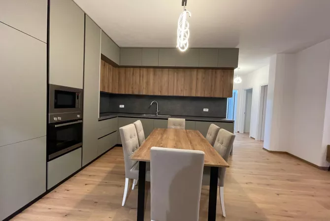 Shtepi me qera Apartament ne Tirane, 3+1, Mobilimi E mobiluar, Pagesa 1,200  Euro.