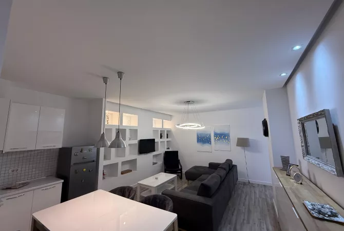 Shtepi me qera 1+1 ne Tirane - 650 Euro