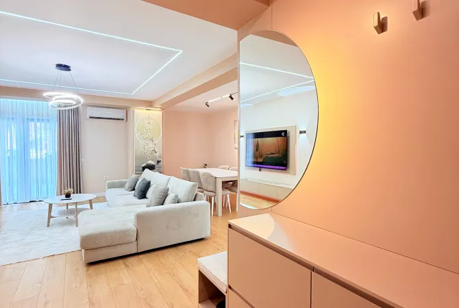 Casa in affitto 2+1 a Tirana - 1,200 Euro