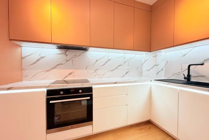 Shtepi me qera Apartament ne Tirane, 2+1, Mobilimi E mobiluar, Pagesa 1,200  Euro.