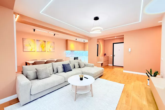 Casa in affitto 2+1 a Tirana - 1,200 Euro
