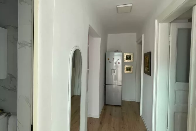 Shtepi me qera Apartament ne Tirane, 1+1, Mobilimi E mobiluar, Pagesa 600  Euro.