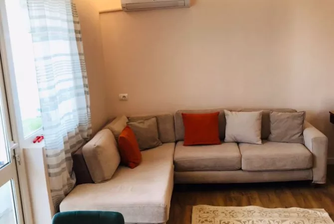 Shtepi me qera 1+1 ne Tirane - 650 Euro