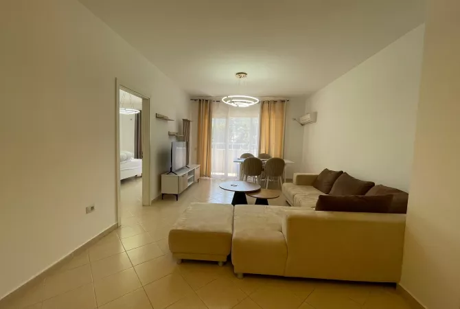 Shtepi me qera 1+1 ne Tirane - 40,000 Leke
