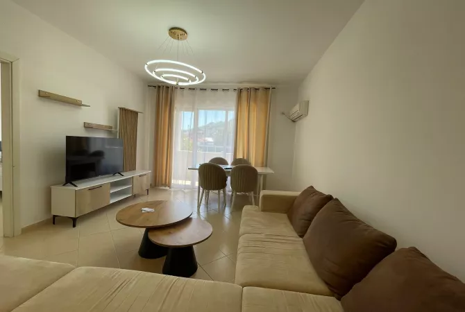 Shtepi me qera Apartament ne Tirane, 1+1, Mobilimi E mobiluar, Pagesa 40,000  Leke.
