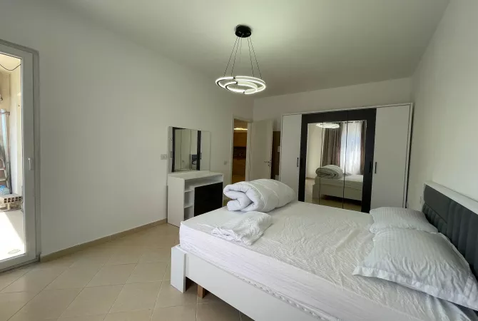 Shtepi me qera Apartament ne Tirane, 1+1, Mobilimi E mobiluar, Pagesa 40,000  Leke.