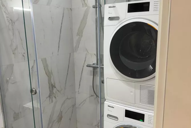 Shtepi me qera Apartament ne Tirane, 3+1, Mobilimi E mobiluar, Pagesa 1,500  Euro.