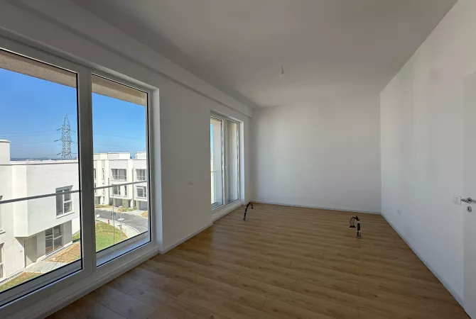 Shtepi me qera Vila Luksoze ne Tirane, 3+1, Mobilimi Bosh, pa mobiluar, Pagesa 1,200  Euro.