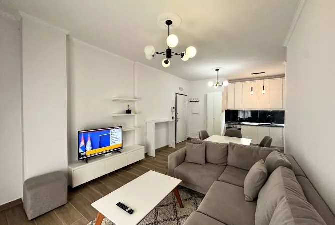 Shtepi me qera 1+1 ne Tirane - 800 Euro